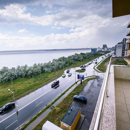 Gh Summerland Mamaia Buitenkant foto